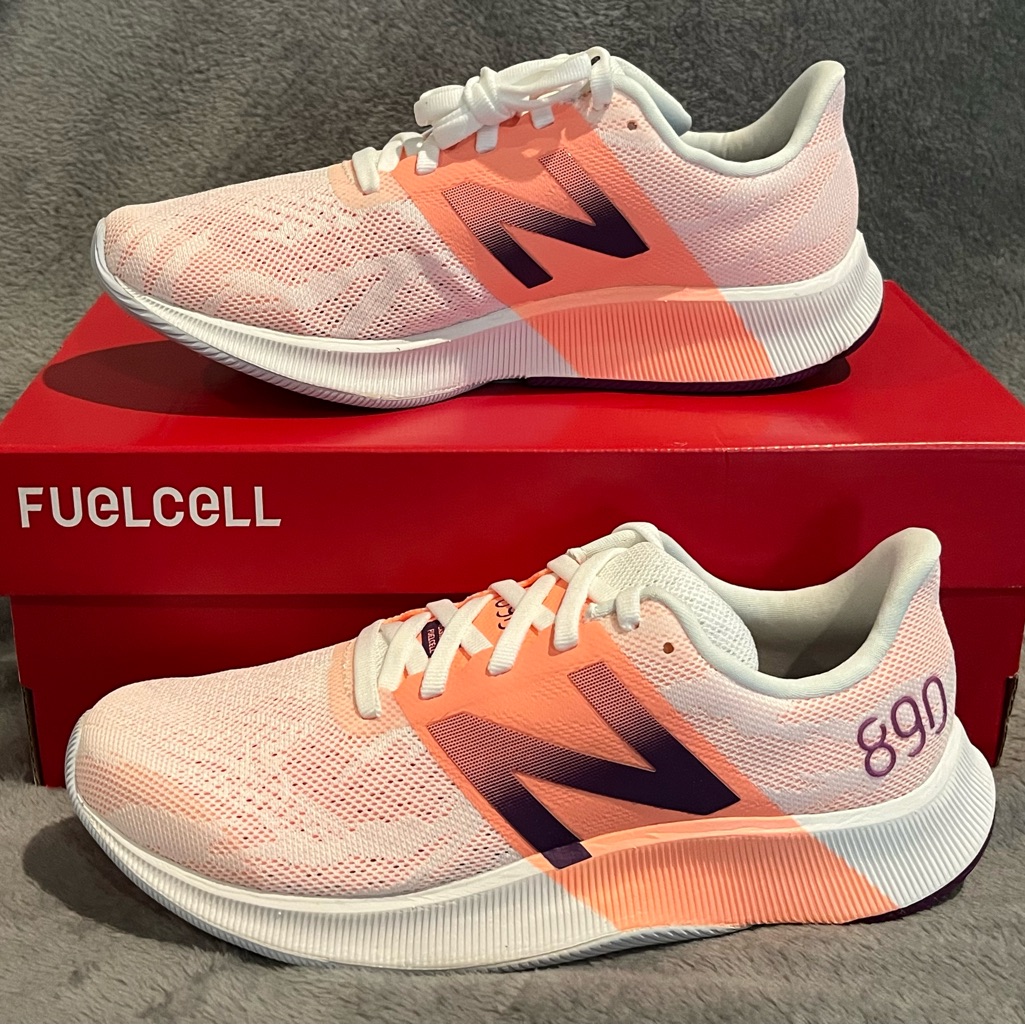 New Balance Women's Coral And Purple Fuelcell Running Shoes Size 6.5 New In Box